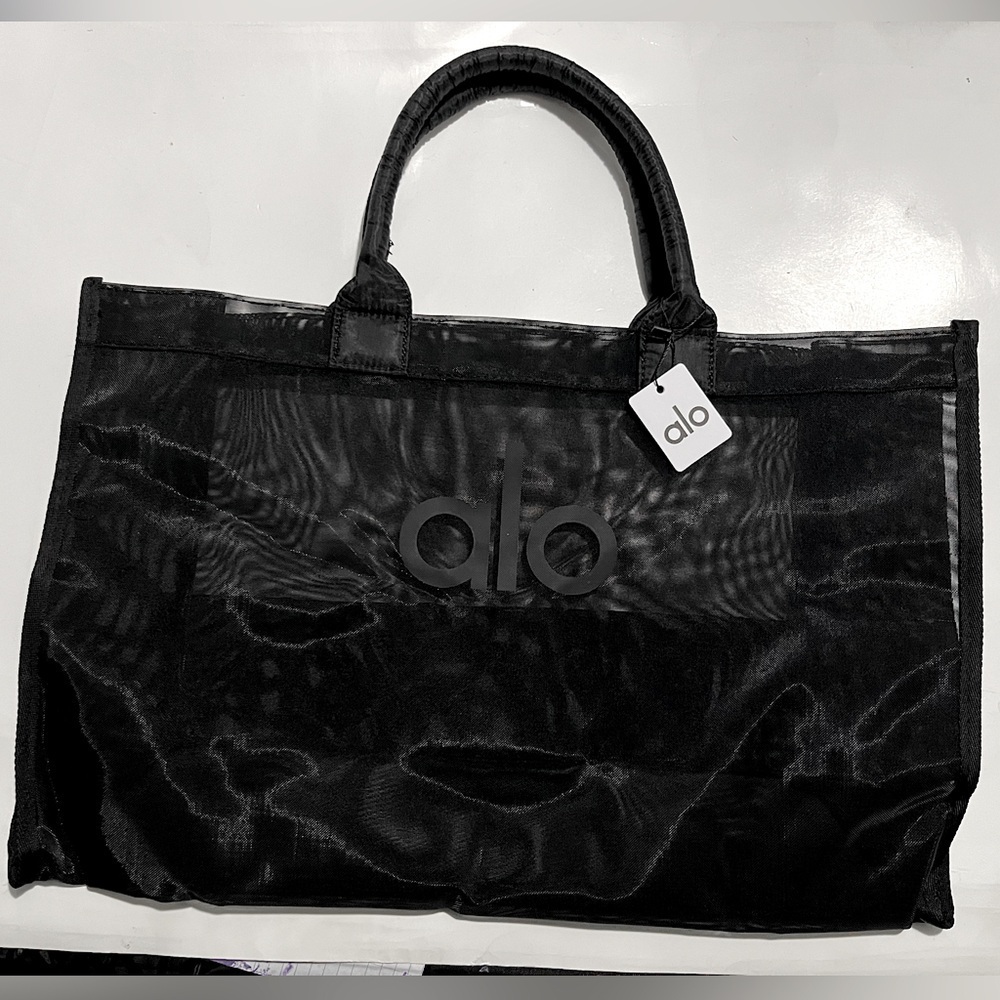 ALO Yoga Black Sheer Black Tote - Picture 9 of 9